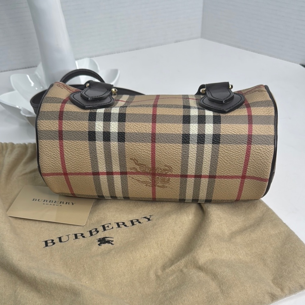 BURBERRY HAYMARKET CHECK BARREL HANDBAG - Picture 8 of 16